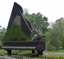 Hamamatsu, City of Creativity: Looking Toward the Future Through a Symbiosis of Man and Nature