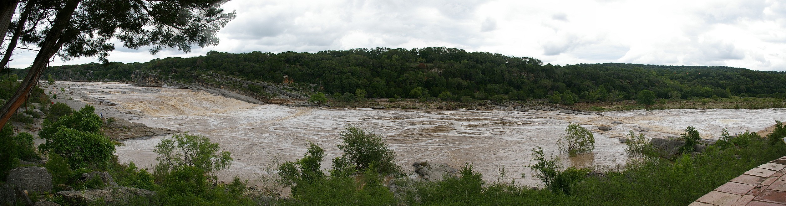 pedernales_falls_panoramic2_180.jpg