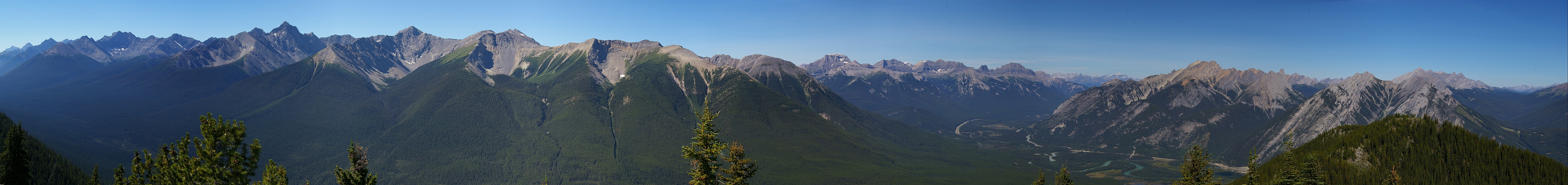 pano8_panoramic_view_from_sulphur_mountain_180.jpg